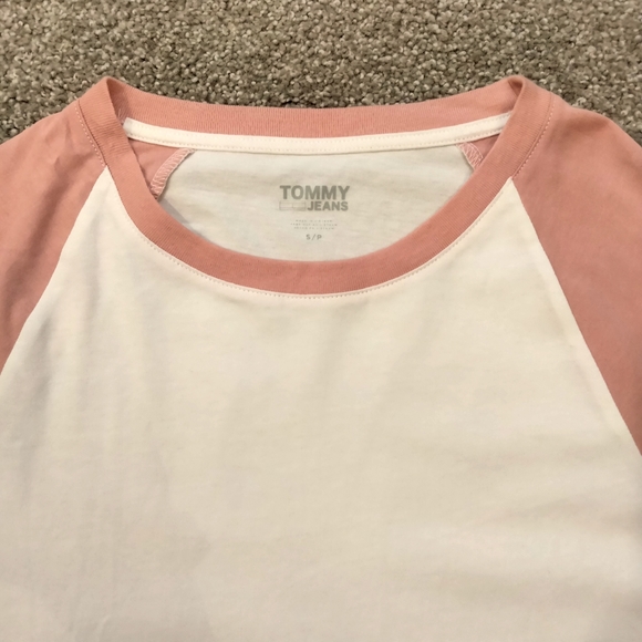 NWT Sz S Tommy Jeans Pink LS Crop Top - Picture 5 of 9